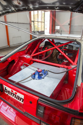 Toyota Supra Gruppe A (1987) - stabiler Überrollkäfig
