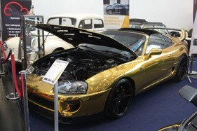 Toyota Supra MK IV (1993) - nicht unbedingt das Richtige für die Originalitätsverfechter (Retro Classics Bavaria 2017 in Nürnberg)