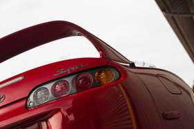Toyota Supra Twin Turbo Sport Roof (1993) – Der hohe Flügel war in der Schweiz verboten (1993)