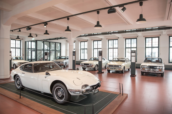 Bild Toyota im Emil Frey Classic Center Safenwil