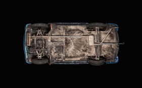 Trabant (1961) - km-Stand 6137 - aufgenommen von unten im Rahmen des Projekts "Auto Reverse"