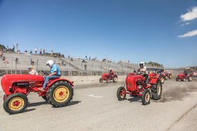 Tractor race - Porsche Rennsport Reunion 2018