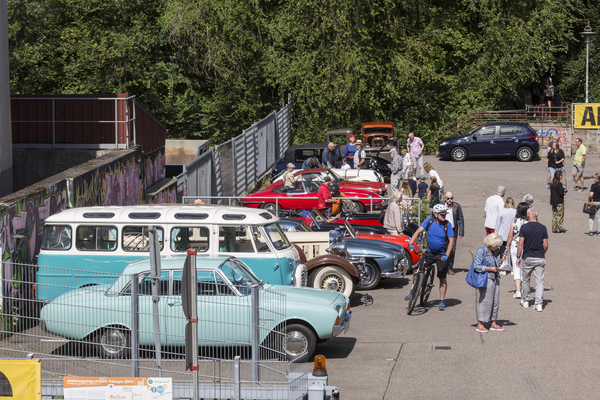 Treffpunkt vor dem Museum "Boxenstop" – Tübingen Classic Oldtimerfestival 2024