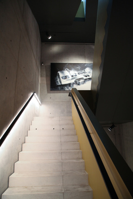 Treppenhaus Mac 2 - BMW V12 LMR - Museum Art & Cars in Singen