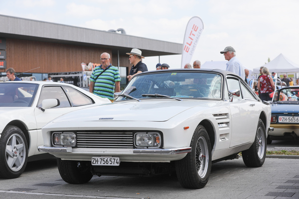 Trident Clipper (1968) - verzichtete auf Klappscheinwerfer - Fantastic Plastic Rickenbach 2023