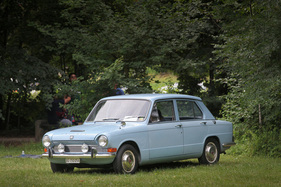 Triumph 1300 (1968) - Frontantriebs-Limousine vom Sportwagenbauer - Concours d'Elégance Suisse "spéciale" 2021 in Coppet