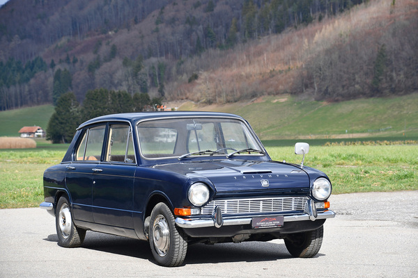 Triumph 1300 Saloon (1969) - als Lot 04 an der Versteigerung der Oldtimer Galerie in Toffen am 28. März 2020