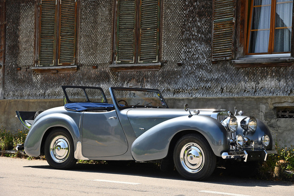 Triumph 1800 Roadster (1947) - als Lot 148 angeboten an der Versteigerung Oldtimer Galerie Toffen vom 16. Oktober 2021