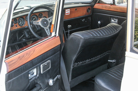 Triumph 2.5 PI Estate (1972) - mit Sitztaschen für Fondpassagiere