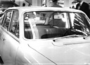 Triumph 2000 (1964) - flaches Dach und dünne Fensterpfosten ergeben grosse Fensterflächen - Genfer Automobilsalon 1964