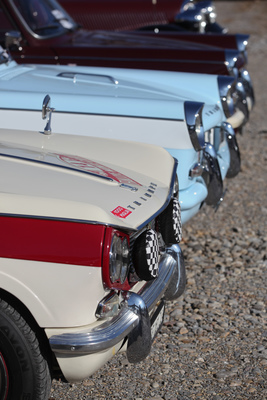 Triumph Herald und Vitesse in einer Reihe - Oldtimermesse St. Gallen am 30. Oktober 2016