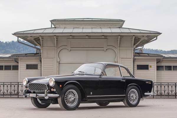 Triumph Italia 2000 GT (1961) - angeboten an der Versteigerung der Oldtimer Galerie anlässlich der Dolder Classics am 7. Juni 2014