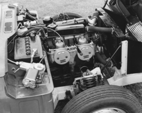 Triumph Spitfire 4 (1963) - Reihenvierzylinder mit zwei SU-Vergasern