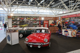 Triumph Spitfire in zwei Ausführungen auf dem Clubstand - 42. Auto e Moto d'Epoca 2025