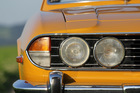 Triumph Stag (1970) - mit den vier Scheinwerfern ist für gutes Licht gesorgt