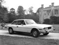 Triumph Stag (1974) - mit aufgesetztem Hardtop, das Auto für den Schlossbesitzer