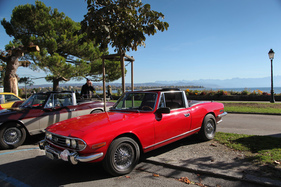 Triumph Stag - mit Speichenrädern am Quai - Swiss Classic British Car Meeting Morges 2017
