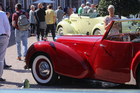 Triumph TR 1800 Roadster (1947) - Nachkriegssportwagen von Triumph - 21. Classic-Gala Schwetzingen 2025