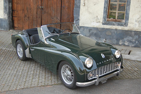 Triumph TR 3A (1959) - offered at the auction of the Oldtimer Gallery on April 23, 2016 in Toffen