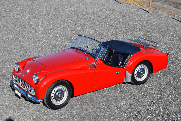 Triumph TR 3A (1962) - angeboten an der Versteigerung der Oldtimer Galerie in Toffen am 28. November 2015