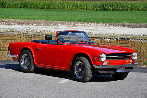 Image: Triumph TR 6 (1973) - offered as lot 184 at the Oldtimer Galerie Toffen auction on October 16, 2021