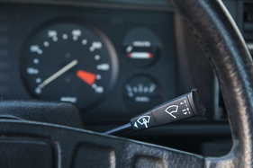 Triumph TR 7 (1980) - Scheibenwischerbedienung am rechten Lenksäulenschalter