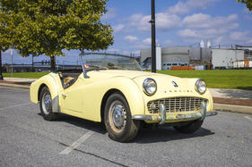 Triumph TR3 Convertible (1960) - als Lot 308 an der Philadelphia-Versteigerung von Bonhams am 2. Oktober 2017