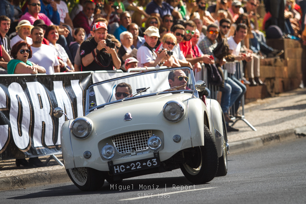 Bild Triumph TR3 beim Rampa dos Barreiros - Madeira’s Classic Motor Exhibition Funchal 2016