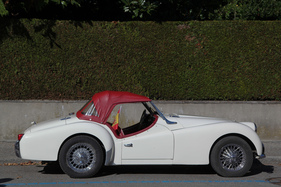 Triumph TR3 - mit geschlossenem Dach - Swiss Classic British Car Meeting Morges 2017