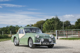Triumph TR3A Works Rally Car (1958) - als Lot 143 an der RM/Sotheby's London Versteigerung vom 6. November 2021