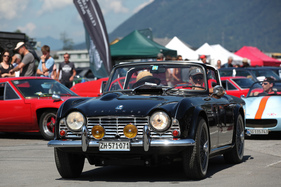 Triumph TR4 (1963) - mit Surrey-Top - BCM Mollis 2019