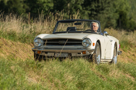 Triumph TR6 (1974) - Für die Ausfahrt ins Grüne bestens geeignet Triumph TR6 (1974) - Für die Ausfahrt ins Grüne bestens geeignet