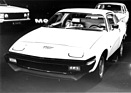 Bild: Triumph TR7 (1977) - das neue Coupé muss wohl sowohl den TR6 als auch den MG ersetzen - Preis 17'500 Franken - Genfer Autosalon 1977