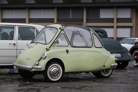 Trojan Heinkel Kabinenroller - mit einer Tür vorne zum Einsteigen - OSMT Zug im September 2017