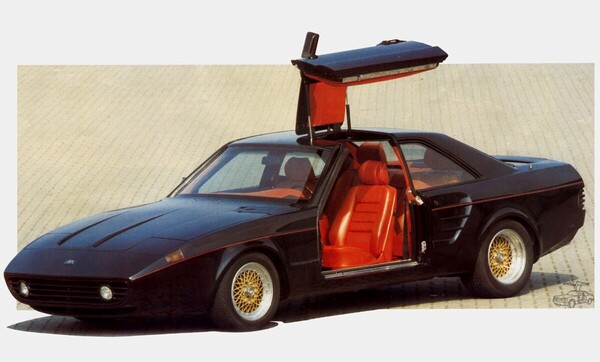 Tuning of the eighties and nineties at Retro Classics - SGS Gullwing