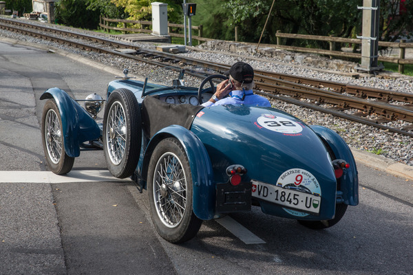 Um bei dem Lärm noch telefonieren zu können, musste man sich schon etwas ins Abseits bewegen.