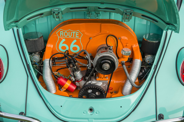 Und er tönt auch entsprechend, dieser luftgekühlte VW-Motor - Treffen der luftgekühlten Volkswagen in Château-d'Oex 2017