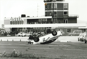Unfall in Kassel - Historisches Flugplatzrennen Kassel Calden
