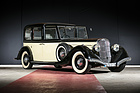 Unic U6 B coupé-chauffeur Binder (1936) - als Lot 227 angeboten an der Artcurial André Trigano Collection 2020 Versteigerung am 13. September 2020