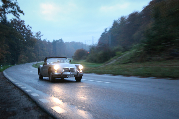 Unterwegs mit MGA - Experience Drive Autohalle