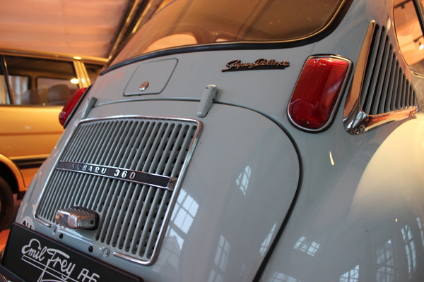 Unübersehbare Indizien für den Heckmotor am Subaru 360 - Sonderschau "40 Jahre Subaru in der Schweiz"