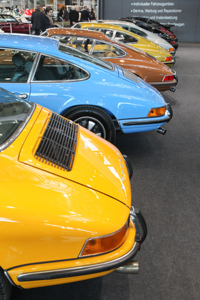 Ur-Elfer in allen Farben - Retro Classics Stuttgart 2017 Ur-Elfer in allen Farben - Retro Classics Stuttgart 2017