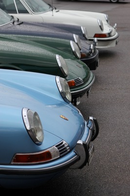 Bild: Urelfer mit und ohne Zusatzscheinwerfer - Porsche Classic Day 2012