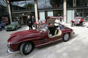 Uschi Glas an der Mille Miglia 2010