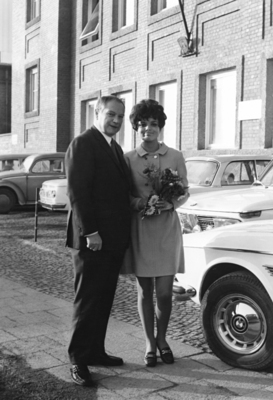 Uschi Glas mit Paul Hahnemann von BMW