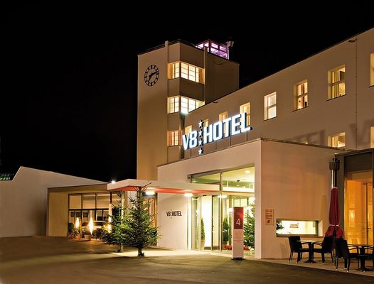 Bild: V8 Hotel in der Motorworld Stuttgart