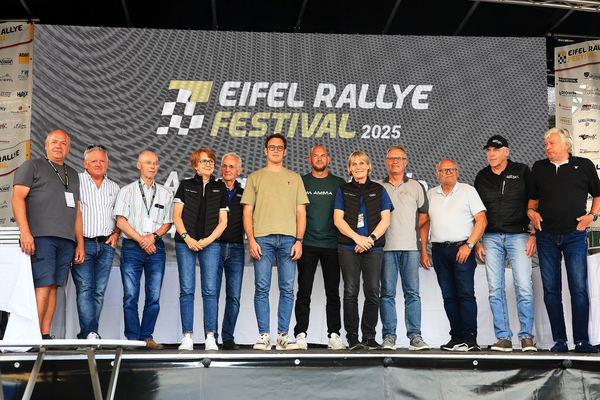 Bild VIP_Autogrammstunde - 13. ADAC Eifel Rallye Festival 2025