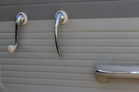 VW 1200 De Luxe (1961) - Fensterkurbel und Türöffnung