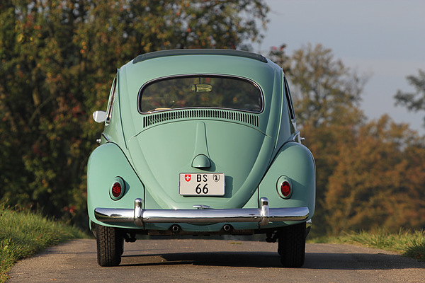 VW 1200 De Luxe (1961) - Und läuft, und läuft, und läuft, und läuft ....