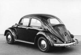 VW 1200 Export (1957) - die luxuriösere Variante Export aus dem Jahre 1957, schon mit grossem Heckfenster